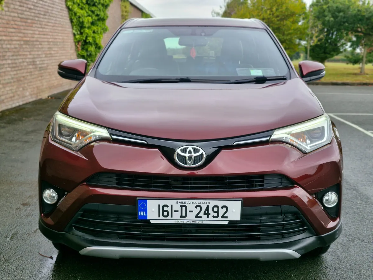 Toyota RAV4 LUNA SPORT FINANCE AVAILABLE - Image 3