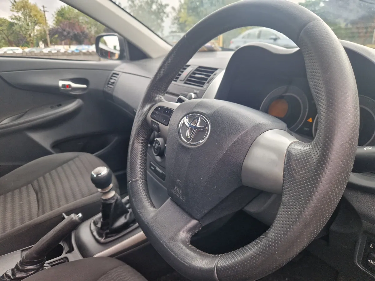 Toyota Corolla D4D Terra 2010 - Image 6