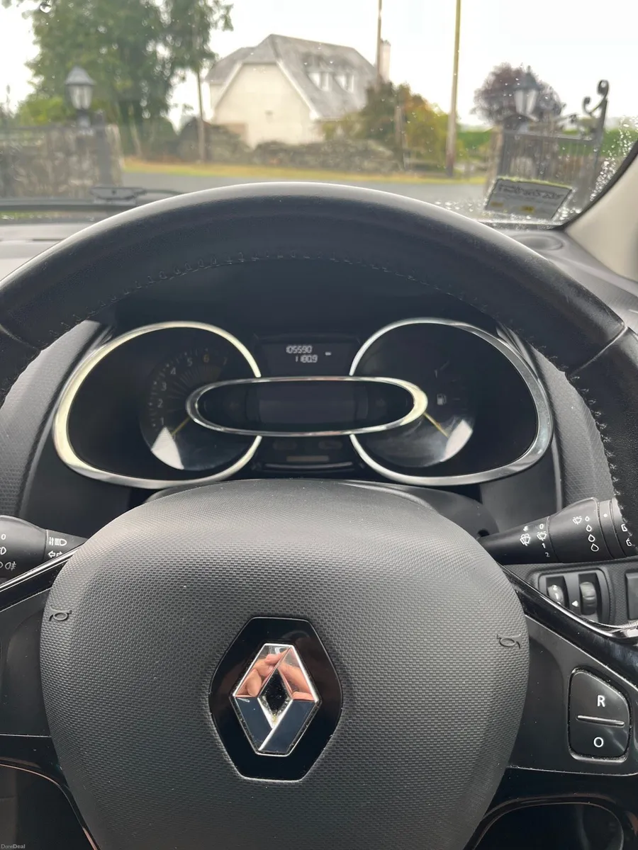 2015 Renault Clio 1.1 petrol | NCT 06/27 - Image 6