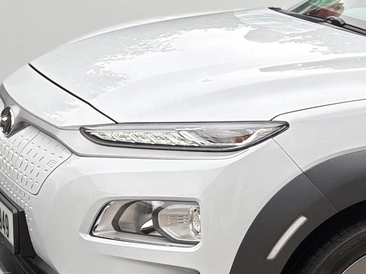 211-Hyundai -Kona -64 -Electric - Image 4