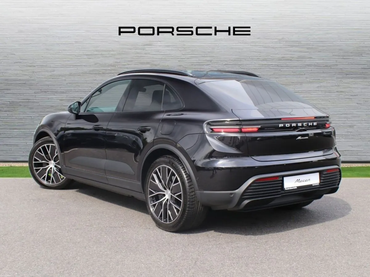 Porsche Macan Electric - Image 2