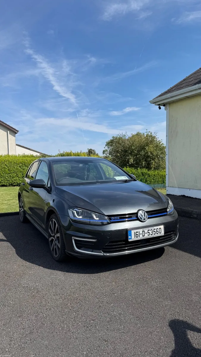 Volkswagen Golf 2016 - Image 1