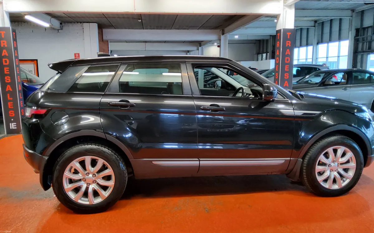 Range Rover Evoque ED4 PURE 2017 - Image 4