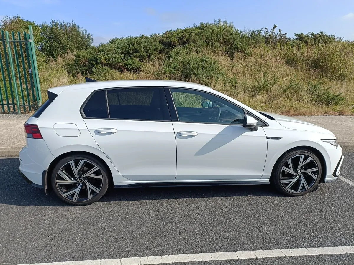 212 VW GOLF R LINE 2.0 TDI 150 BHP - Image 5