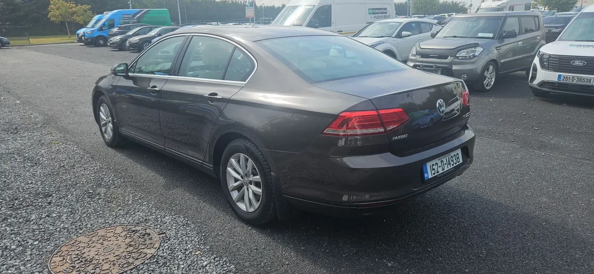 Volkswagen Passat 2015 - Image 4