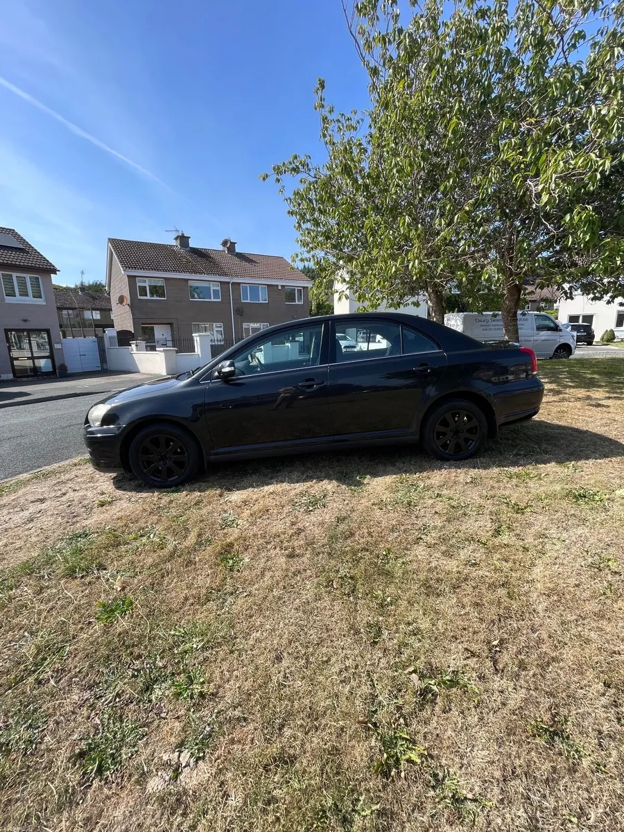 Toyota Avensis 2008 - Image 1