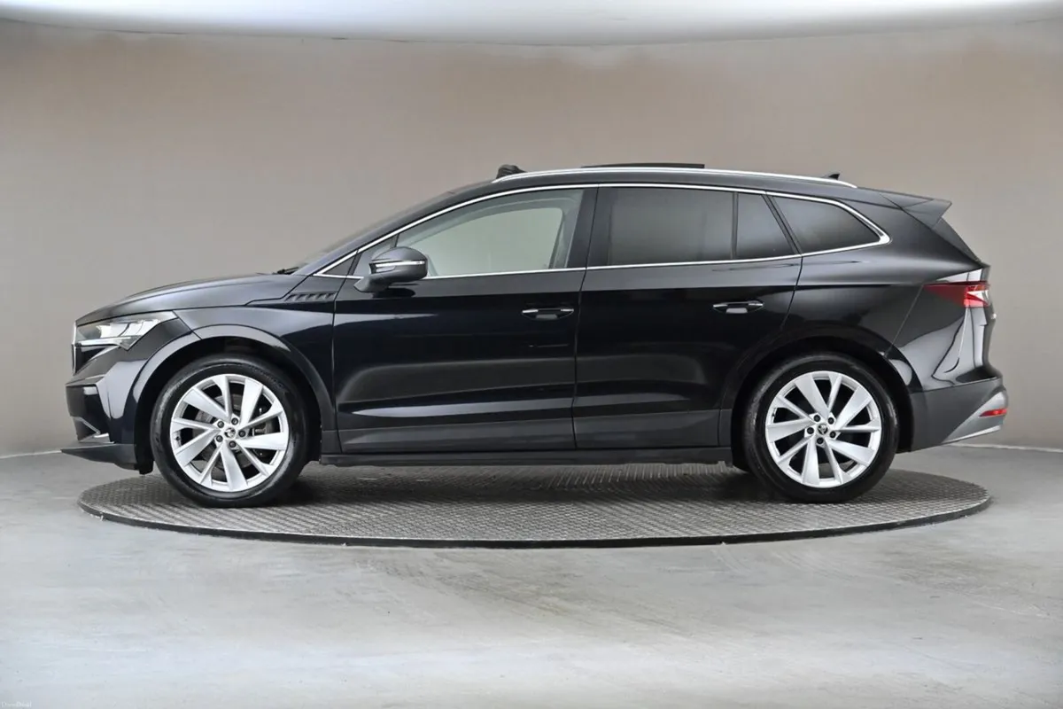 Skoda Enyaq IV80 RWD **EL PAN ROOF**HUP**HALF LEAT - Image 5