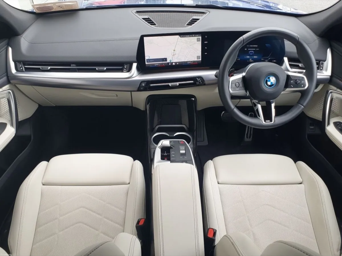 BMW iX2 eDrive20 M Sport - Image 4