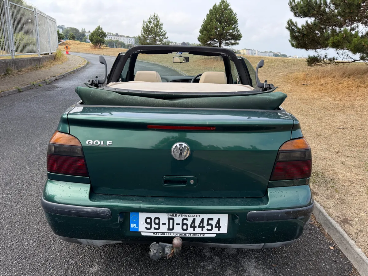 Volkswagen Golf 1999 CONVERTIBLE - Image 6