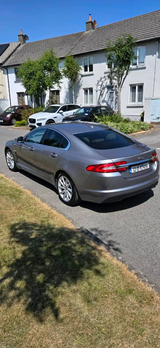 Jaguar XF 2.2D Premium Luxury | Timing Belt Done - Image 6