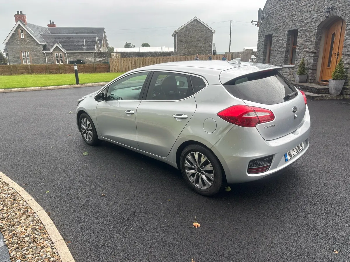 2018 Kia ceed 1.6d automatic - Image 4