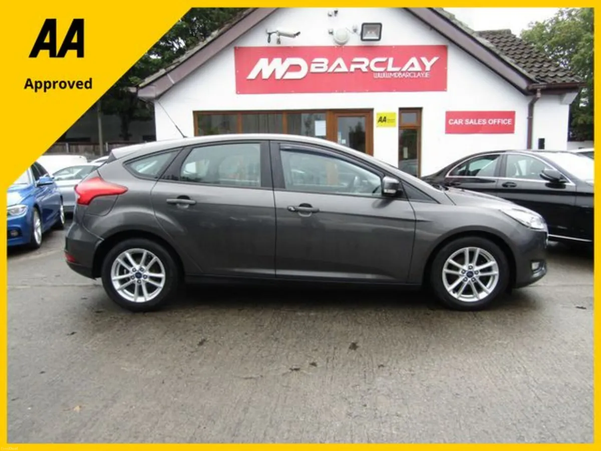 Ford Focus Style 5DR 1.5TD 95PS 6SPD 4DR - Image 4