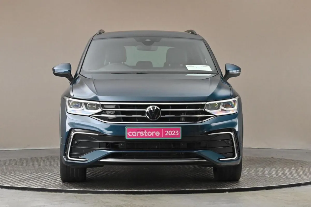 Volkswagen Tiguan 1.4 TSI DSG R-LINE PHEV - Image 2