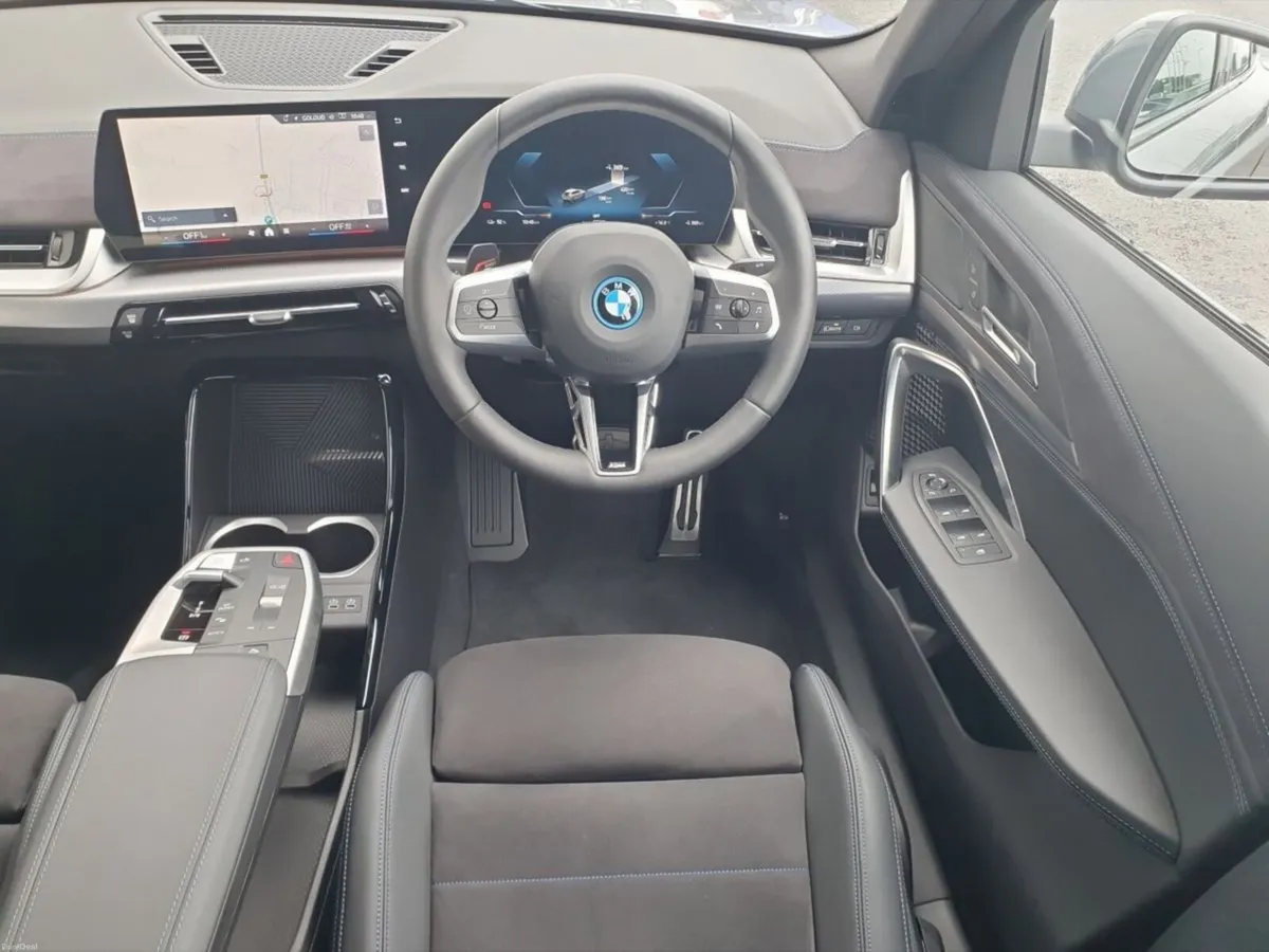 BMW iX2 eDrive20 M Sport - Image 5