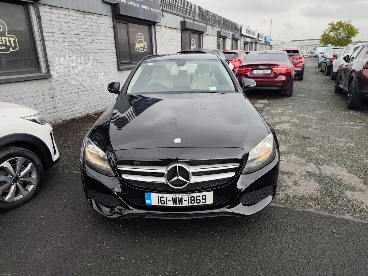 Mercedes-Benz C-Class 2016 - Image 2