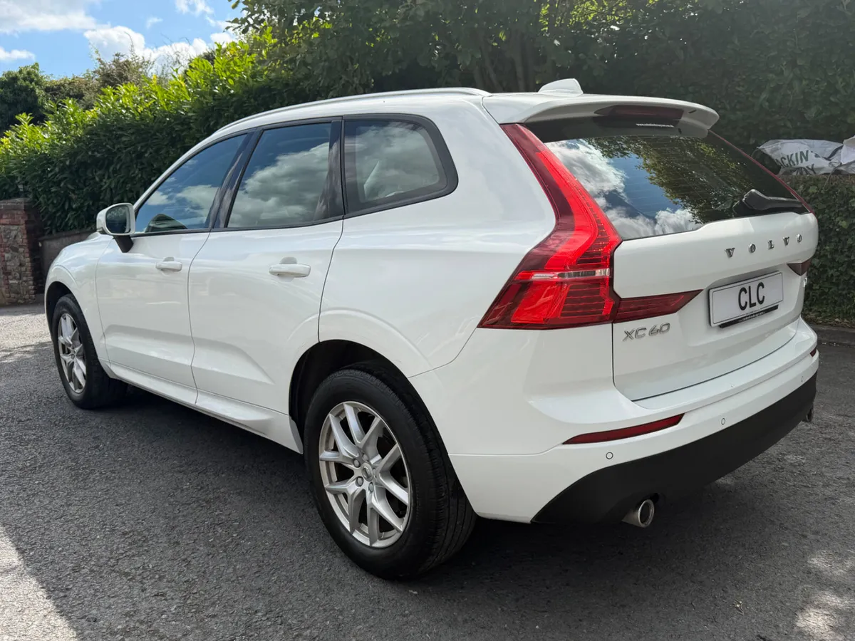 2018 Volvo XC60 2.0 D4 Momentum AWD 187BHP AUTO - Image 3