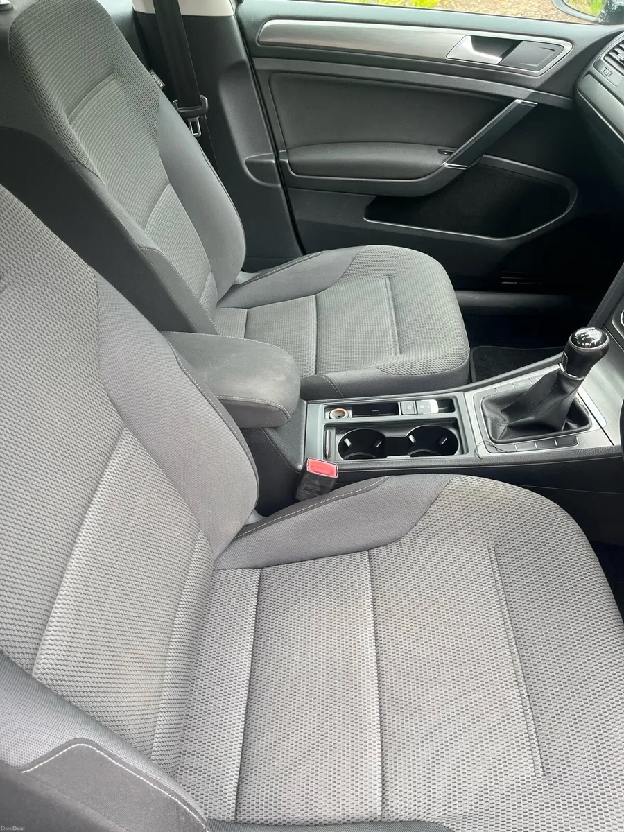 Volkswagen Golf 1.4 tsi - Image 3