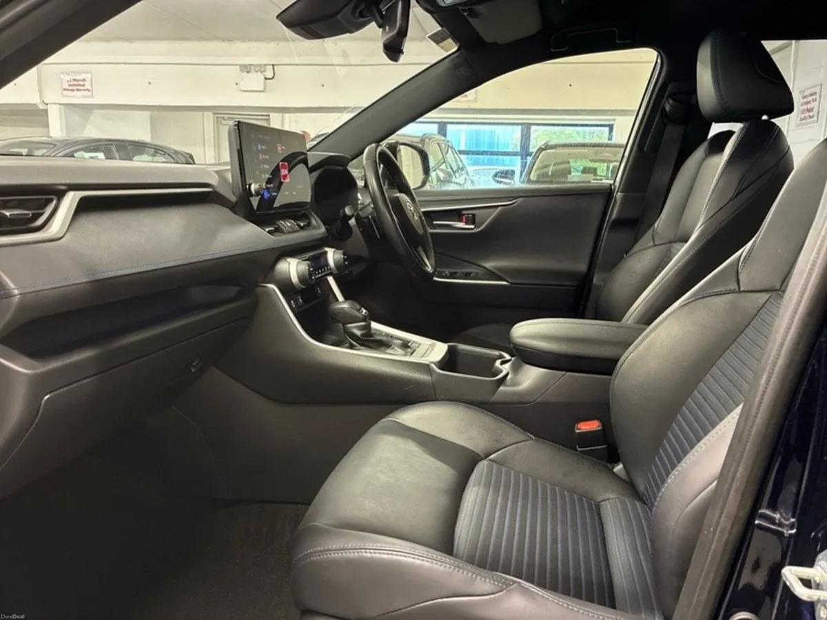 Toyota RAV4 HYBRID SPORT - Image 6