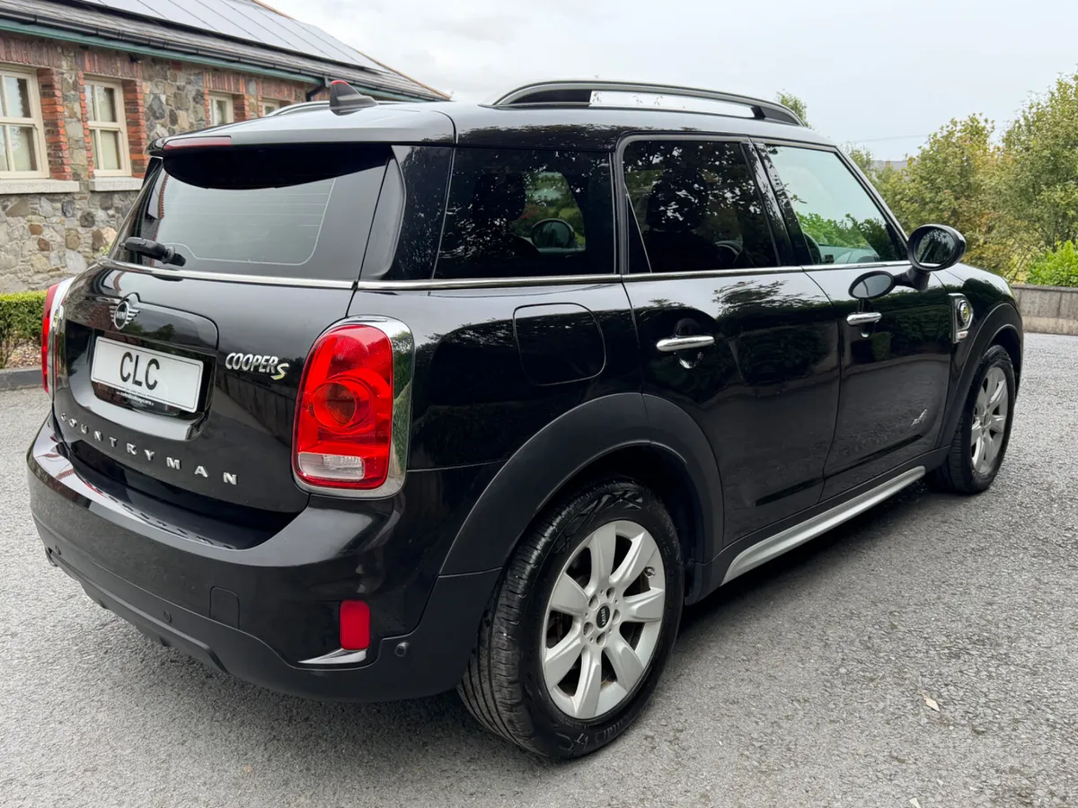 2018 Mini Countryman Cooper S ALL4 PHEV - Image 5