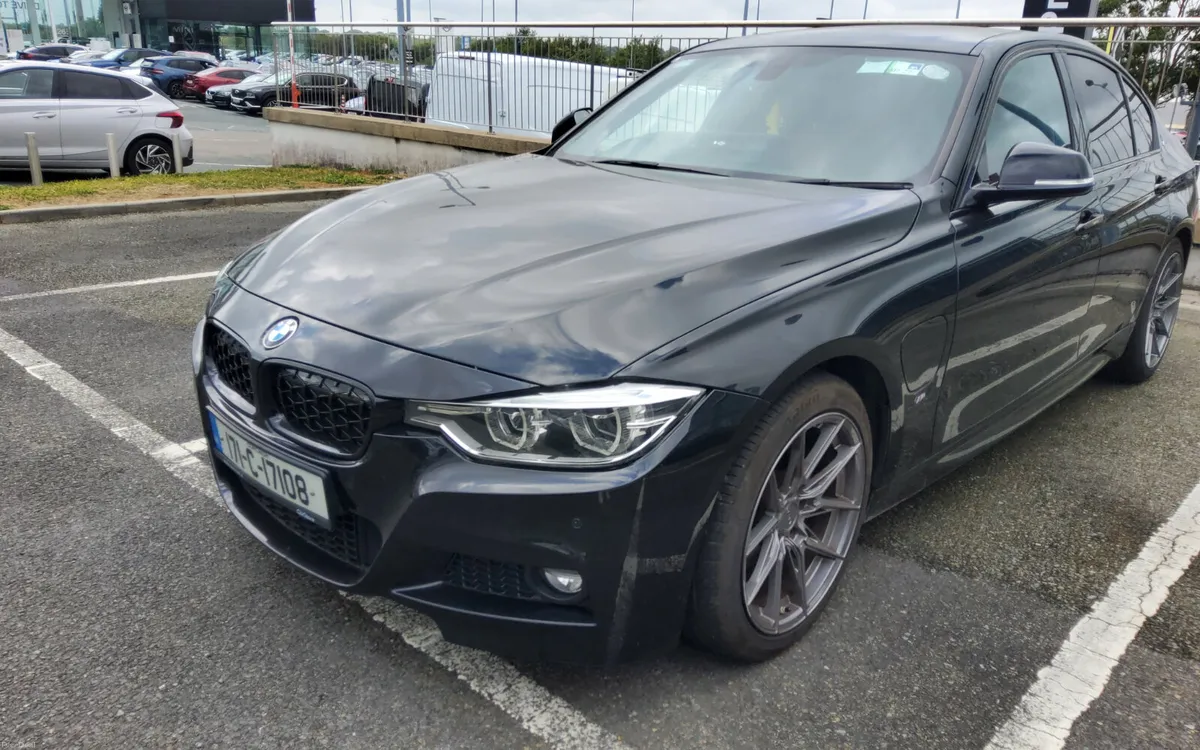 BMW 3-Series 2017 - Image 3