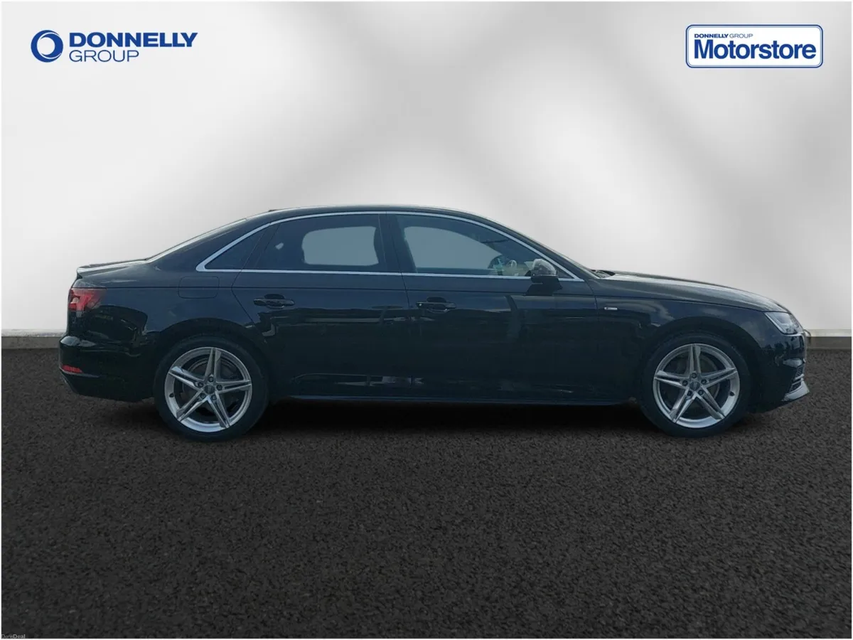 Audi A4 Saloon S Line - Image 3