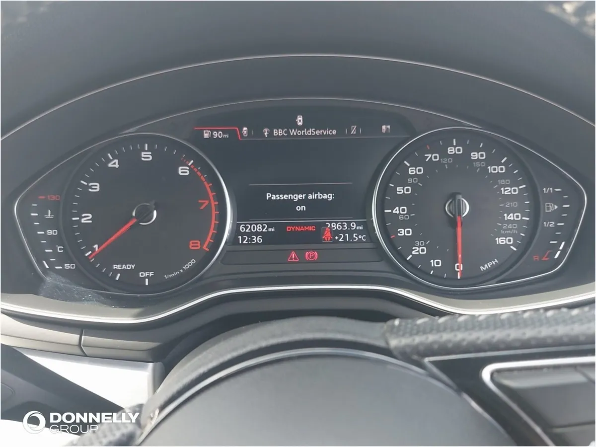 Audi A4 Saloon S Line - Image 6