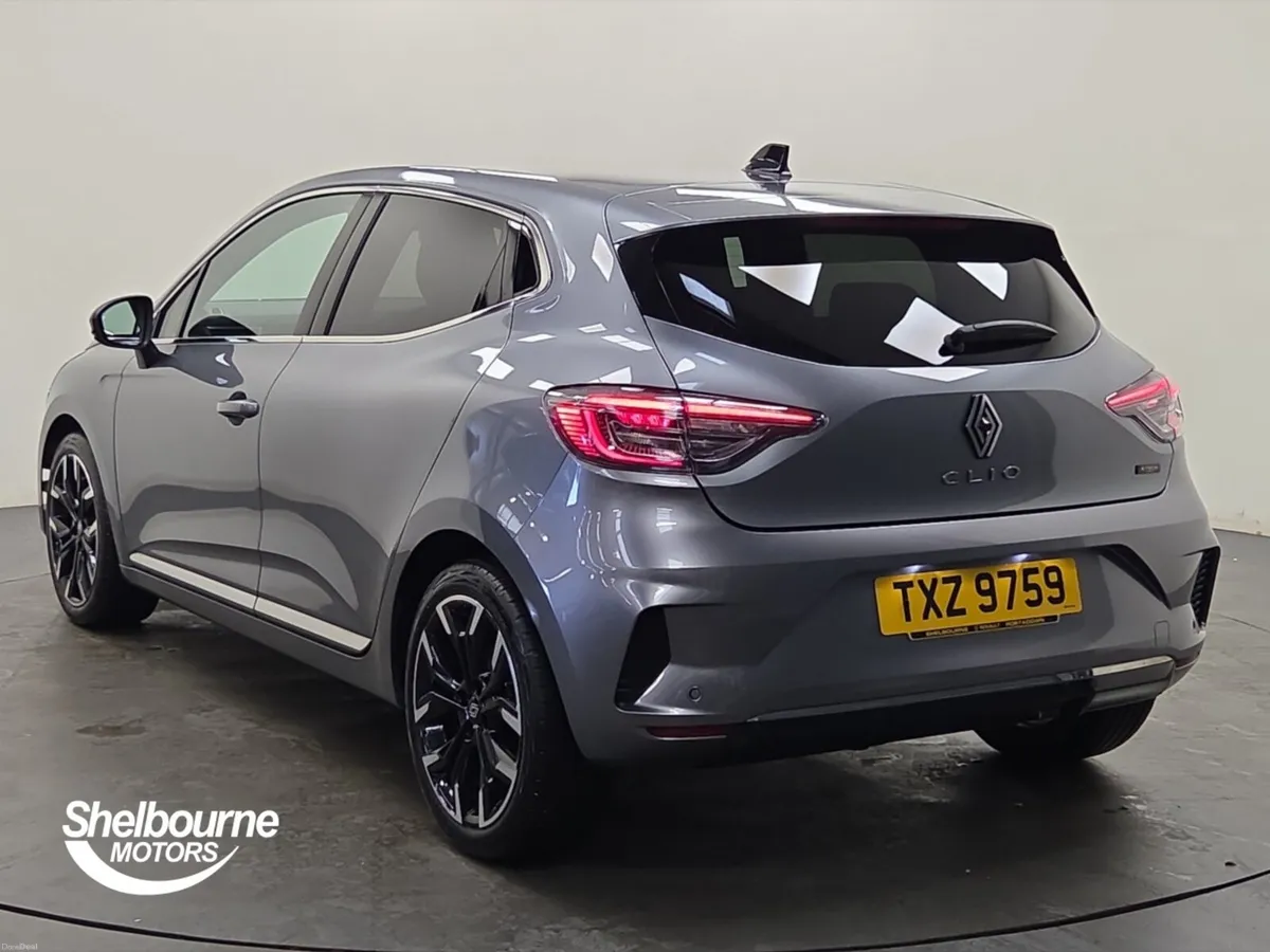 Renault Clio 1.6 E-TECH full hybrid 145 Techno 5dr - Image 2
