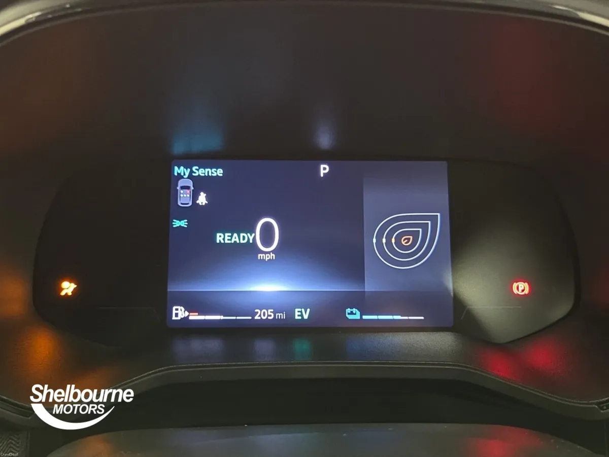Renault Clio 1.6 E-TECH full hybrid 145 Techno 5dr - Image 6