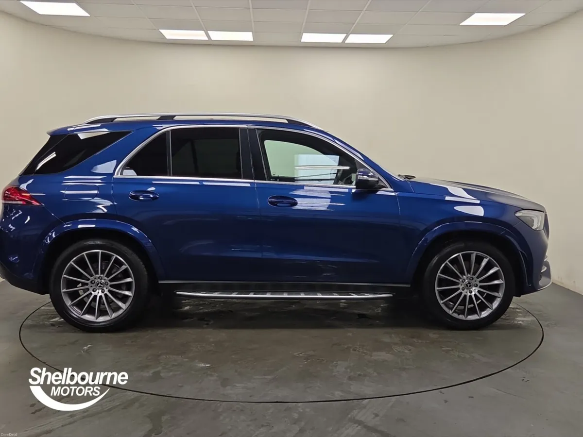 Mercedes-Benz GLE Class GLE 300 D 4MATIC AMG LINE - Image 3