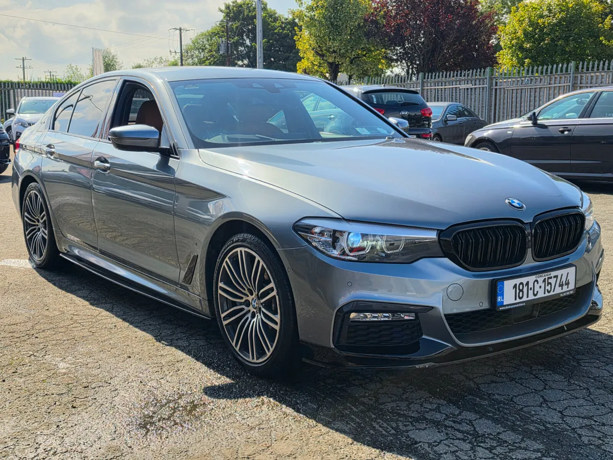 181 BMW 530e *M SPORT*CLEAN* - Image 3