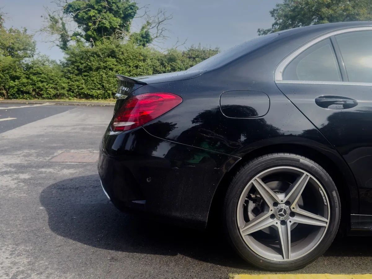 2019 Mercedes C 200d AMG Line - Image 4