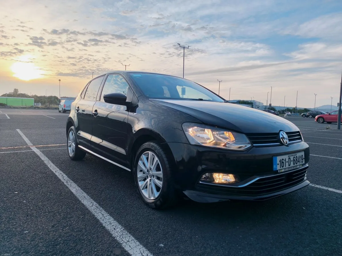 2016 Volkswagen Polo 1.2 TSI Automatic 40,000km - Image 2
