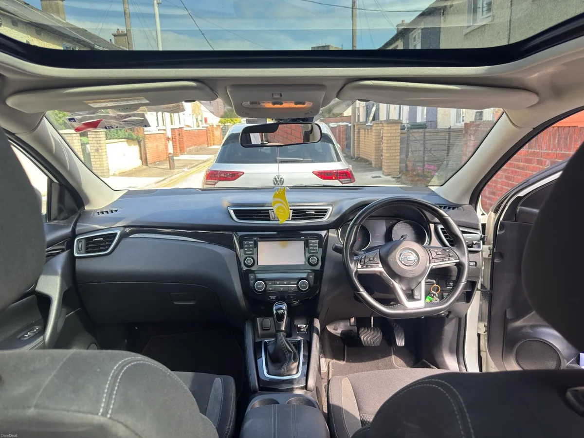 Nissan Qashqai 1.2 Petrol - Image 5