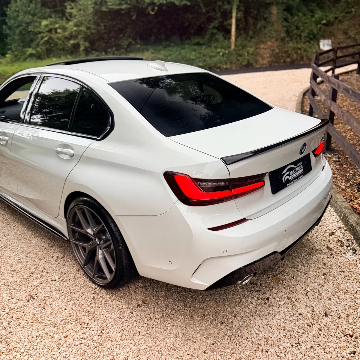 2022 (222) BMW 330E M Sport *SUNROOF* - Image 3