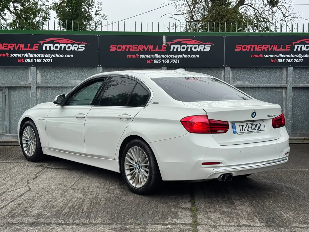 BMW 330E “ONLY 61,000KMS”  2017 - Image 4