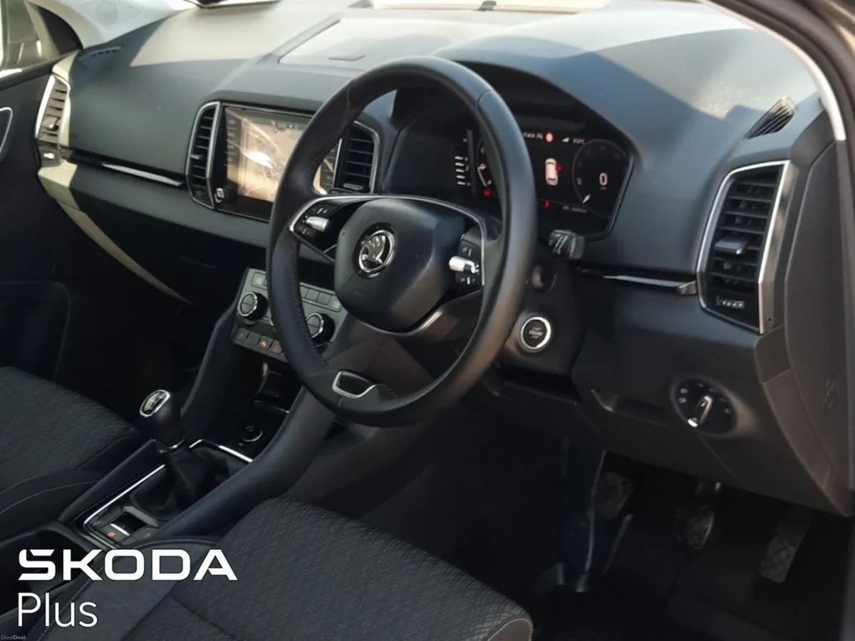 Skoda Karoq **TOP SPEC**SELECTION PLUS 2.0TDI 115H - Image 5