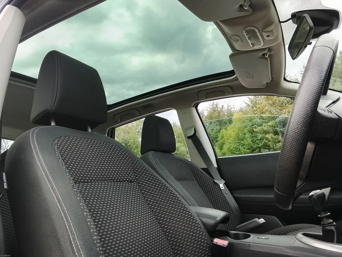 Nissan Qashqai 1.5dci, Low mileage162Km. Irish car - Image 5