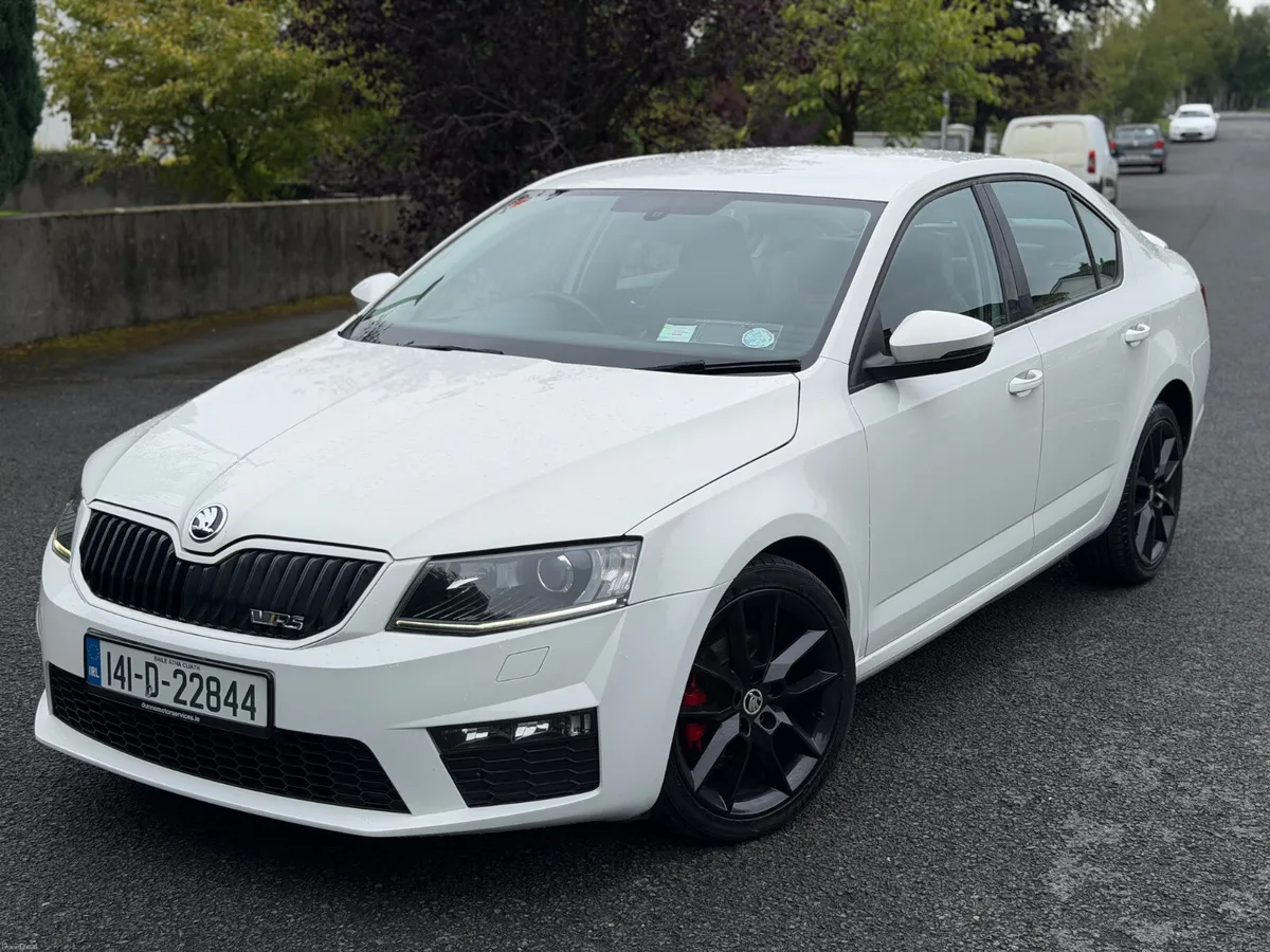 Skoda Octavia / Low mileage/ Auto - Image 1