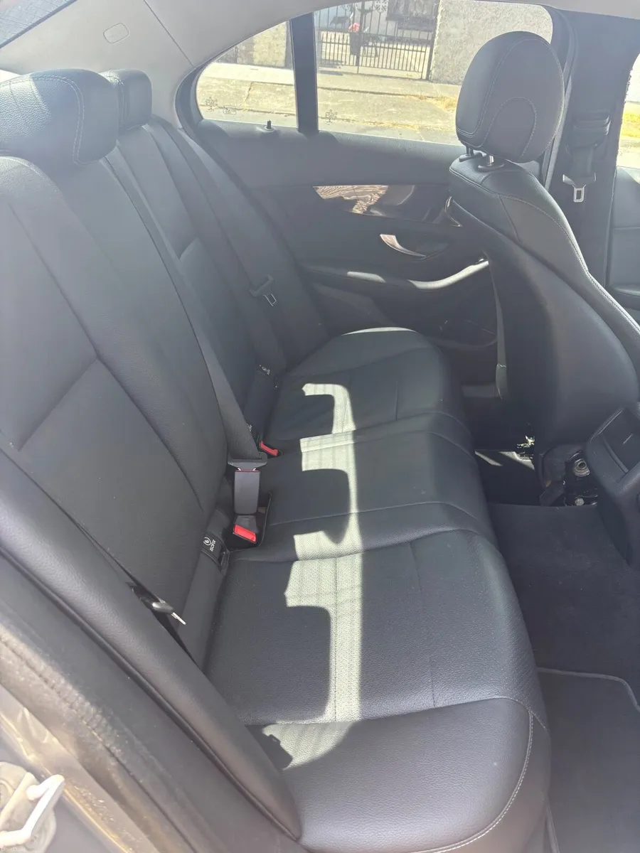 Mercedes-Benz C-Class 2016 - Image 3