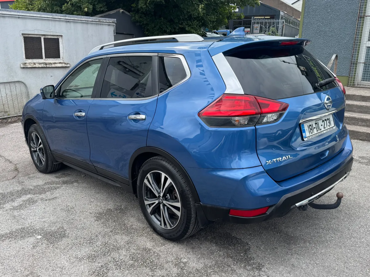 Nissan X-Trail 7 seater high spec - Image 6