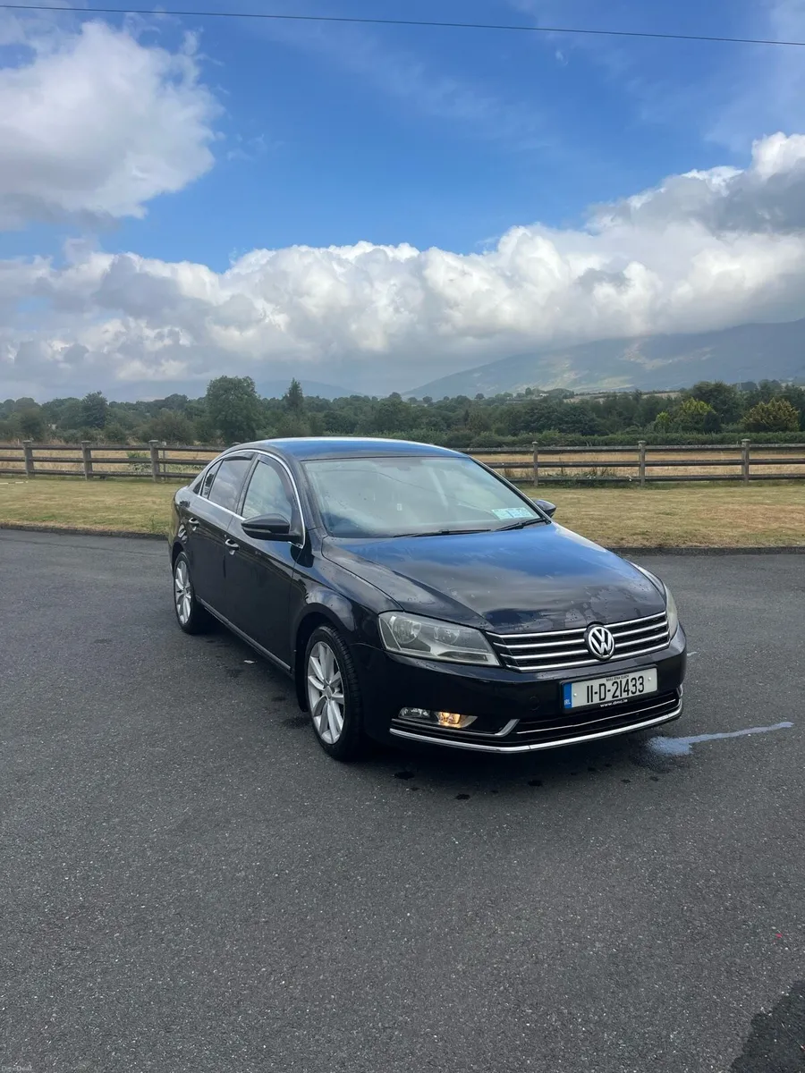 2011 Volkswagen Passat Highline NEW NCT - Image 1