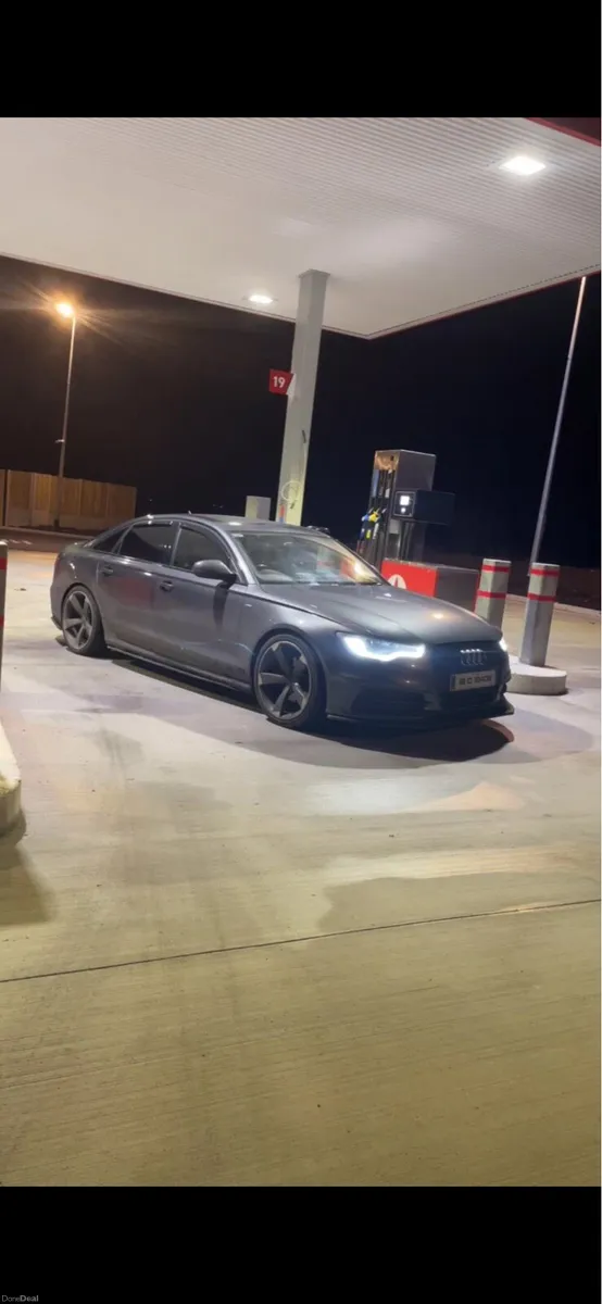 Audi a6 s line 2012 - Image 1