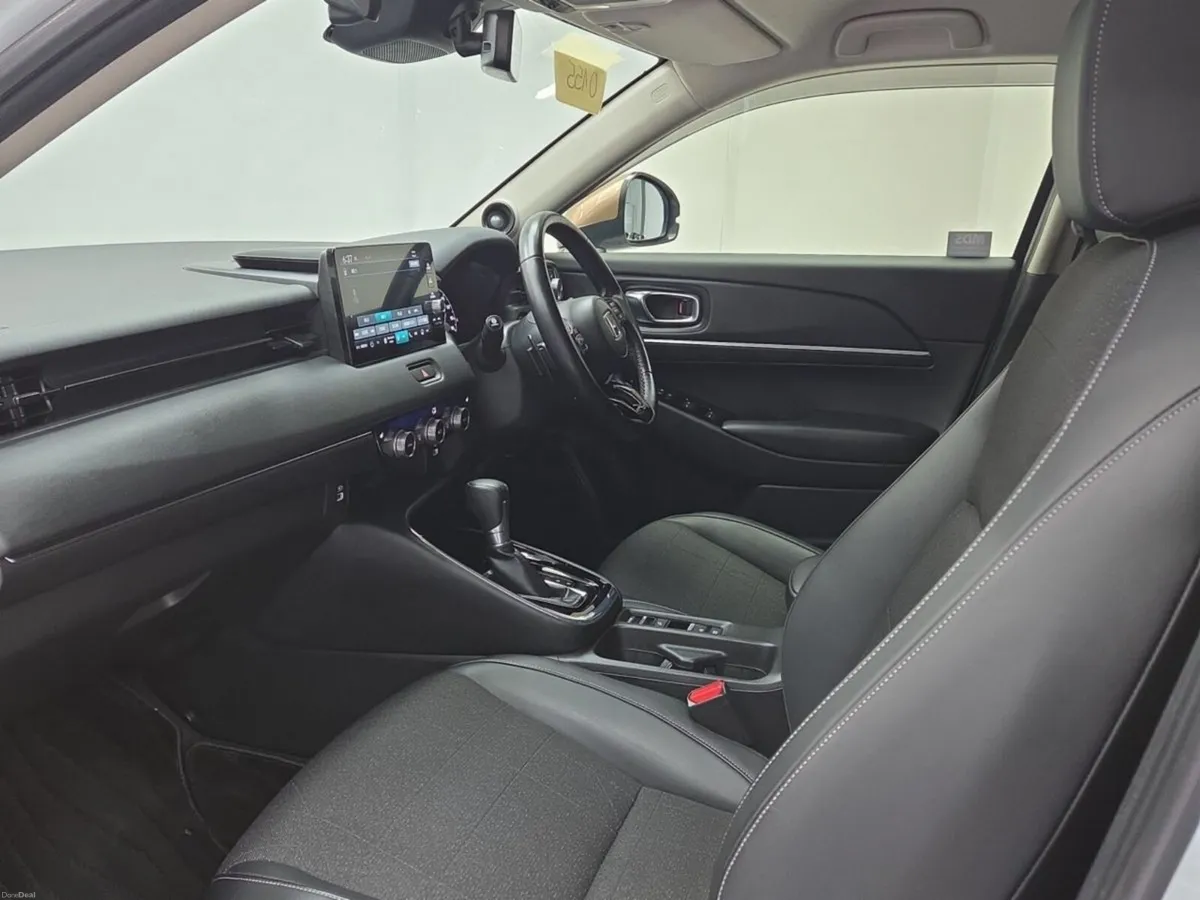 Honda Vezel Z 1.5 Hybrid *Top spec* - Image 4