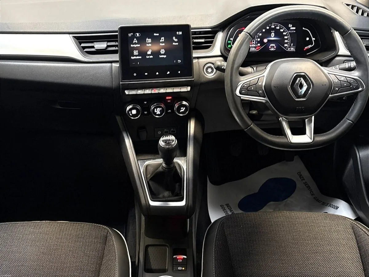 Renault Captur TCe 90 Techno - Image 2