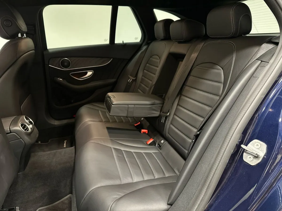Mercedes-Benz C-Class C300 DE Estate AMG Line PHEV - Image 4