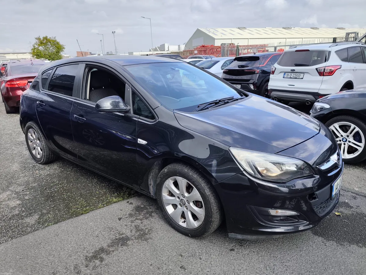 Vauxhall Astra 2014 - Image 3