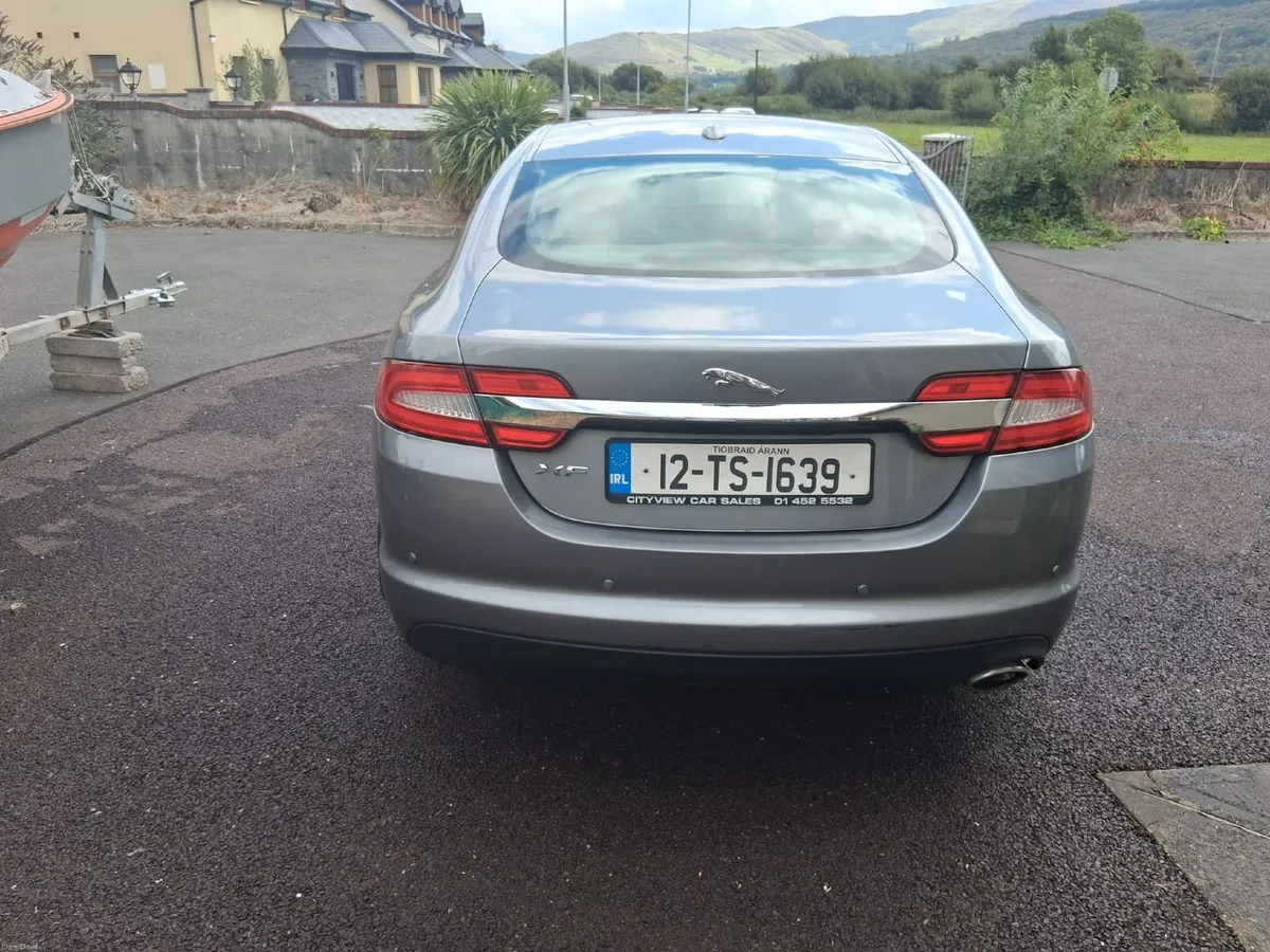 Jaguar XF 2012  2.2 Diesel low milage  with FSH. - Image 6