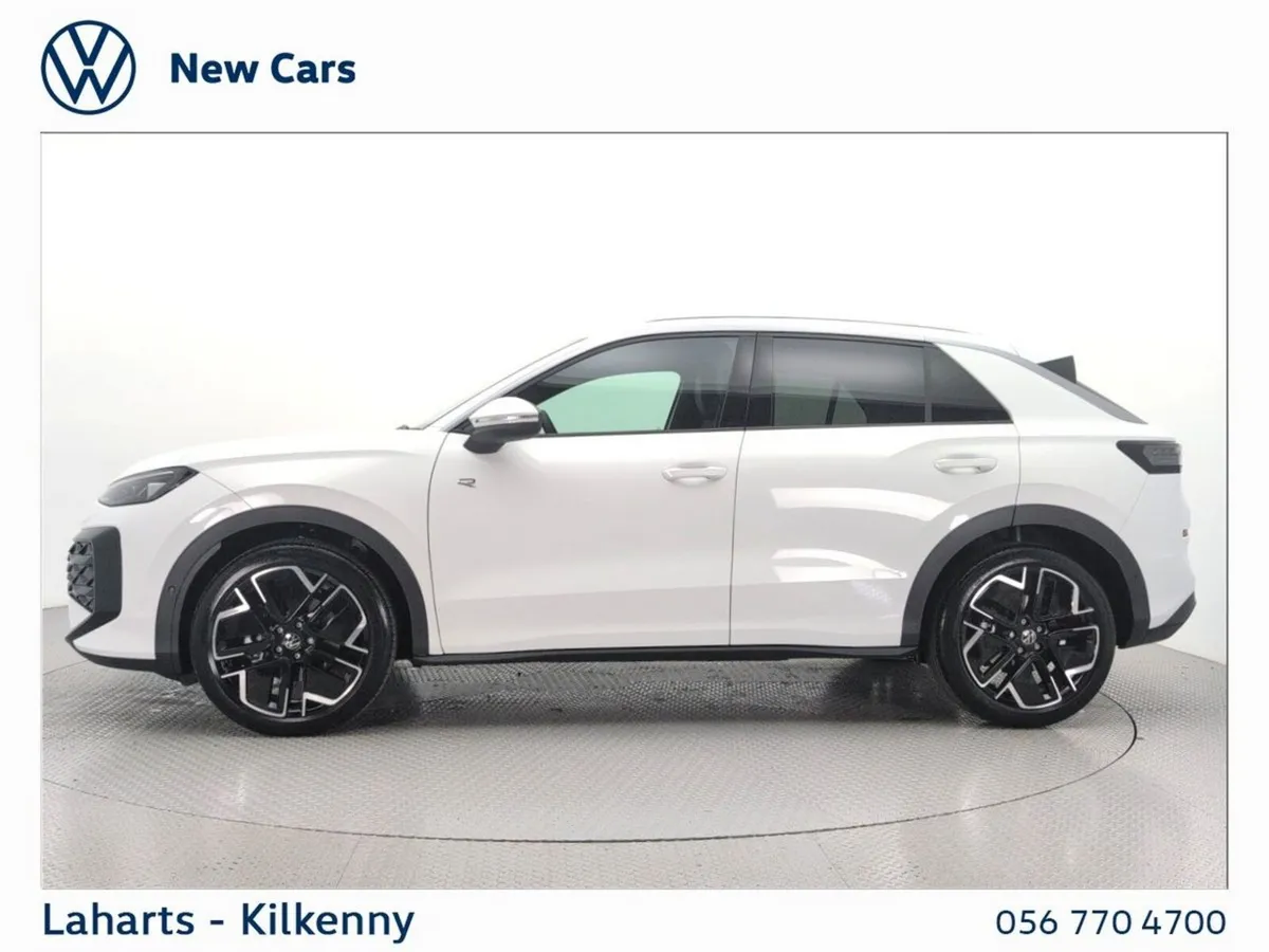 Volkswagen T-Roc R-LINE+ 1.5TSI 150HP MHEV - Image 6