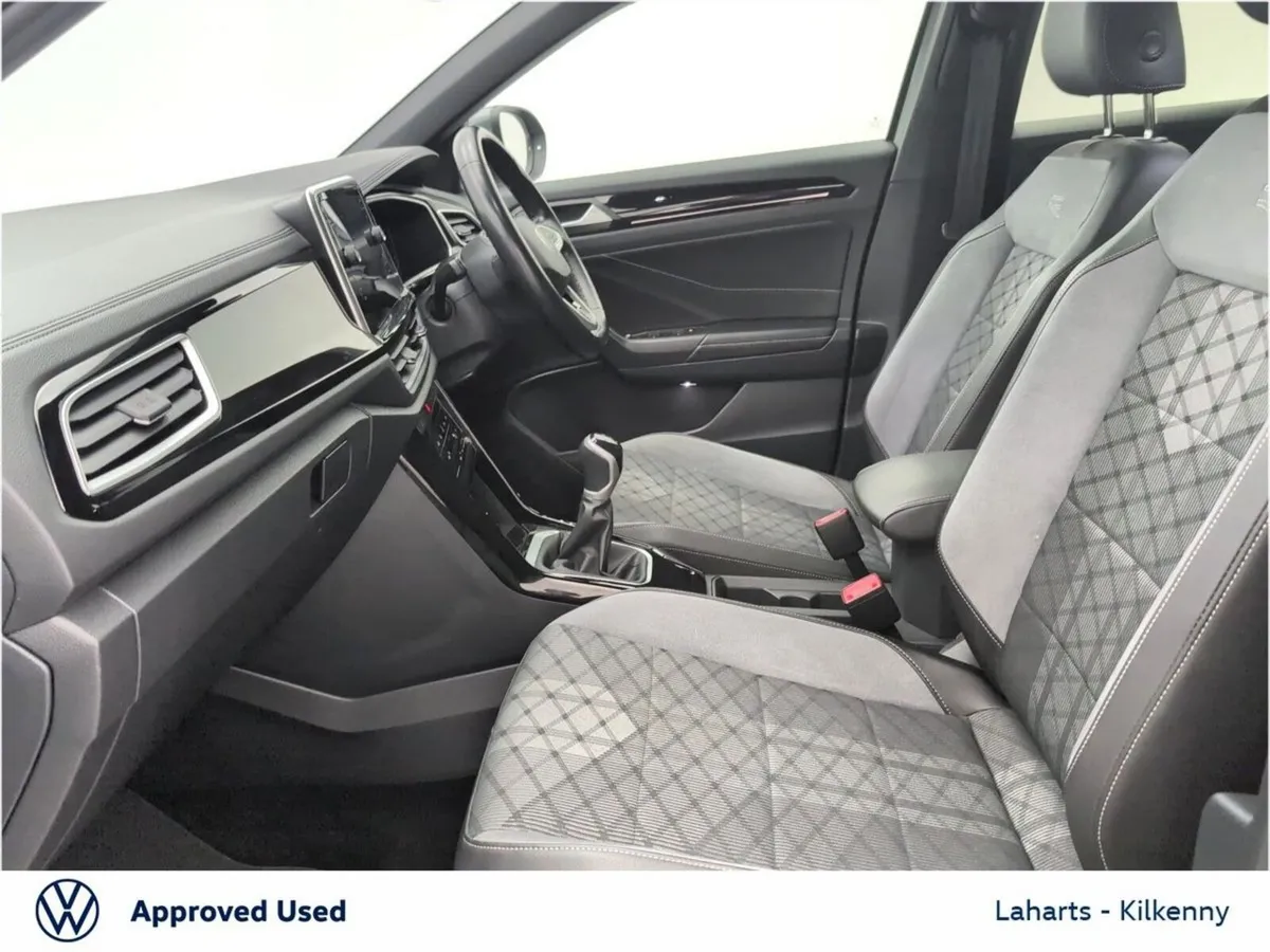 Volkswagen T-Roc R-LINE 2.0 TDI 116HP *SPORTS SUSP - Image 4