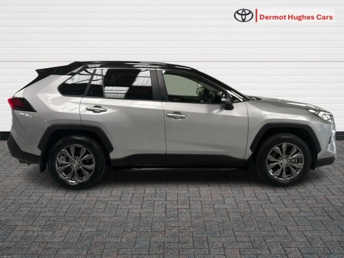 Toyota RAV4 RAV4 HYBRID SPORT WITH SIDE STEPS - Image 3